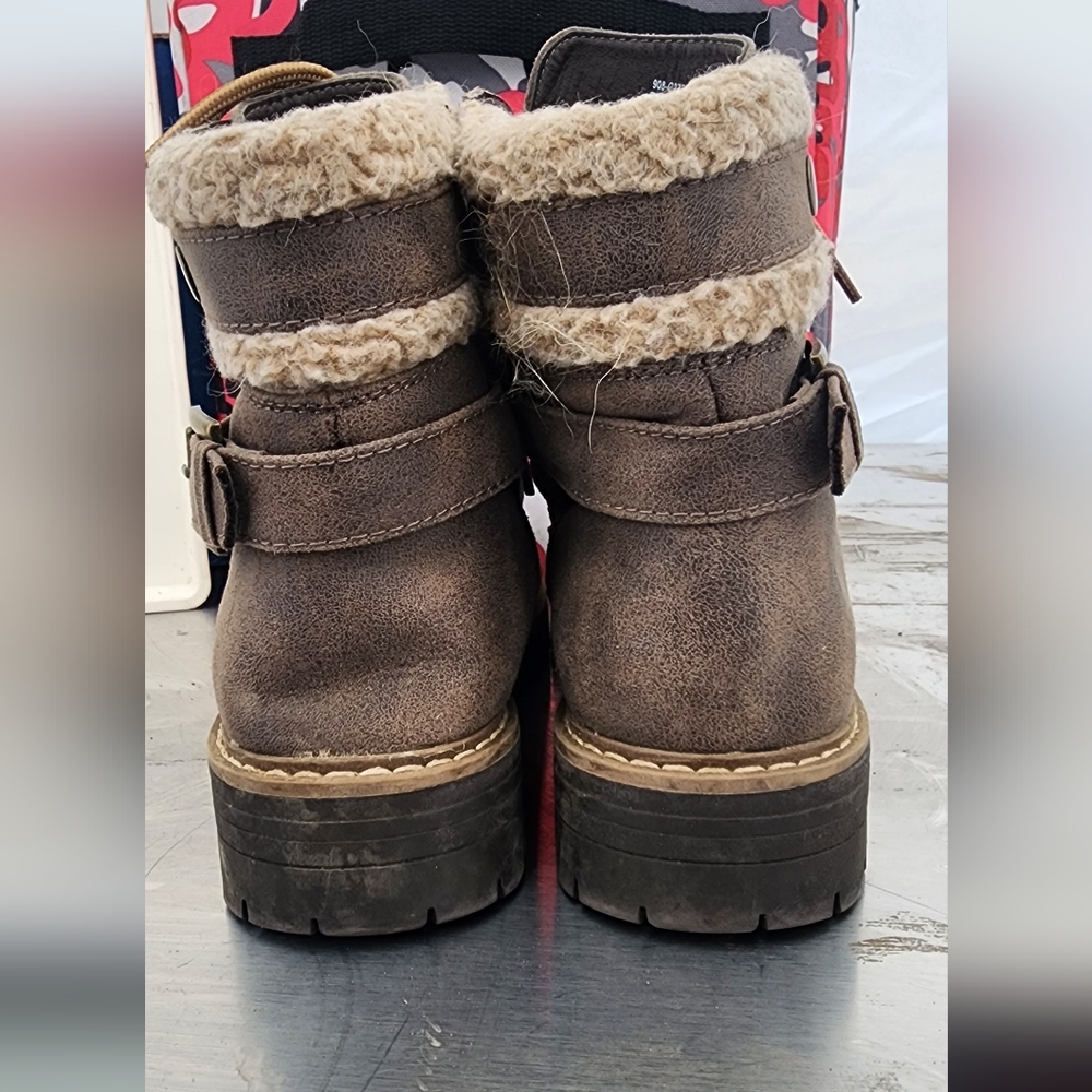 Cliffs boots 7.5 - Picture 4 of 4